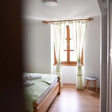 Luka's Amber In The Center Of Apartament Trogir