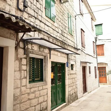 Apartament Luka's Amber In The Center Of Trogir